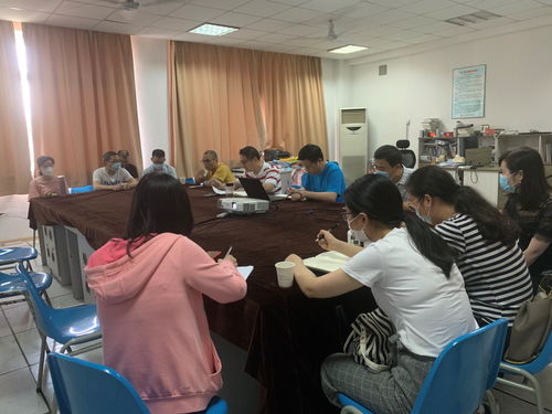 學(xué)院大數(shù)據(jù)技術(shù)交流研討會(huì)成功舉行，推動(dòng)技術(shù)交流與創(chuàng)新